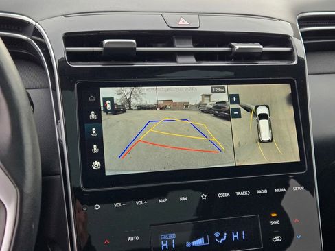 Used 2024 Hyundai Tucson Limited image 38