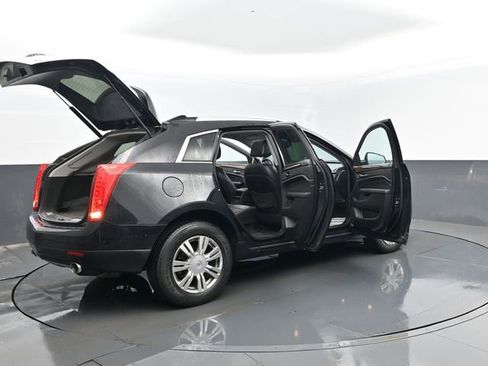 Used 2015 Cadillac SRX Luxury w/ Driver Awareness Package image 32