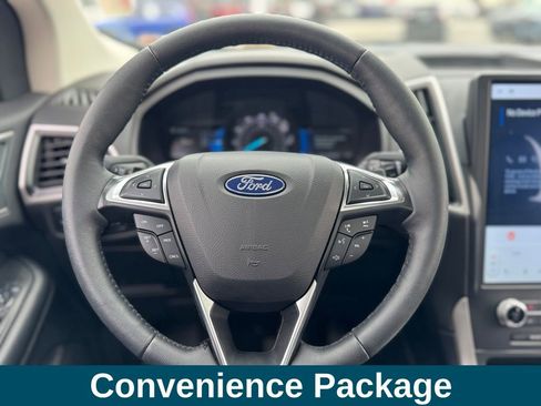 Used 2024 Ford Edge SEL w/ Convenience Package image 8