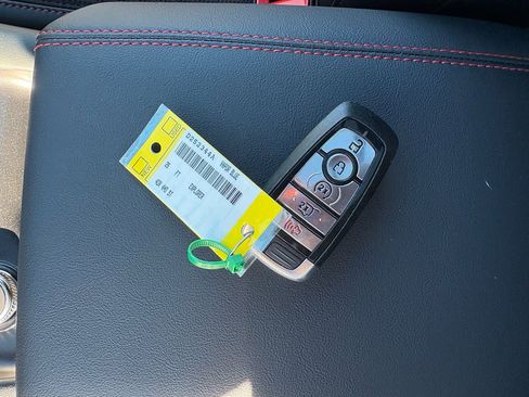 Used 2025 Ford Explorer ST w/ Sun And Sound Package image 20