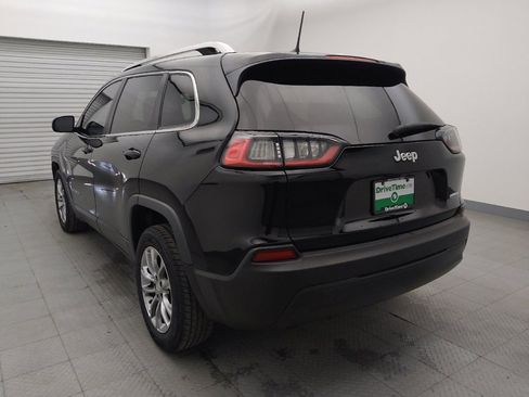 Used 2019 Jeep Cherokee Latitude Plus w/ Comfort/Convenience Group image 5