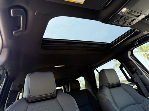 New 2026 Toyota 4Runner TRD Off-Road Premium AWD/4WD image 16