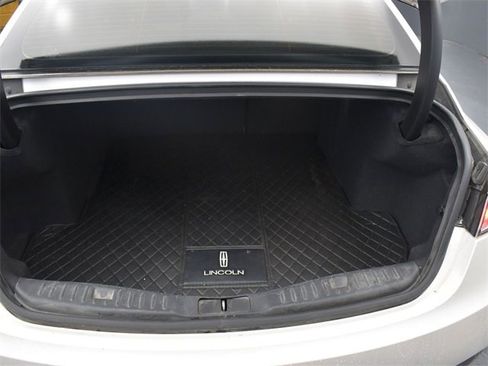 Used 2020 Lincoln MKZ Reserve w/ Elements Package image 20