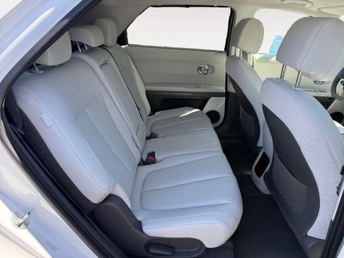 Certified 2024 Hyundai Ioniq 5 Limited RWD image 18