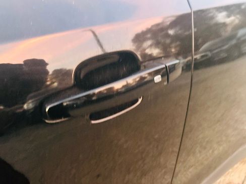 Used 2017 GMC Acadia SLE image 14