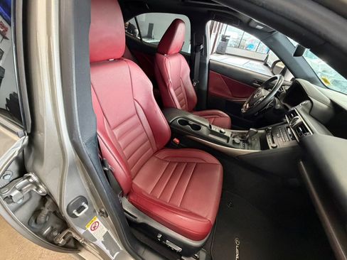 Used 2018 Lexus IS 300 F Sport w/ F Sport Package RWD image 40