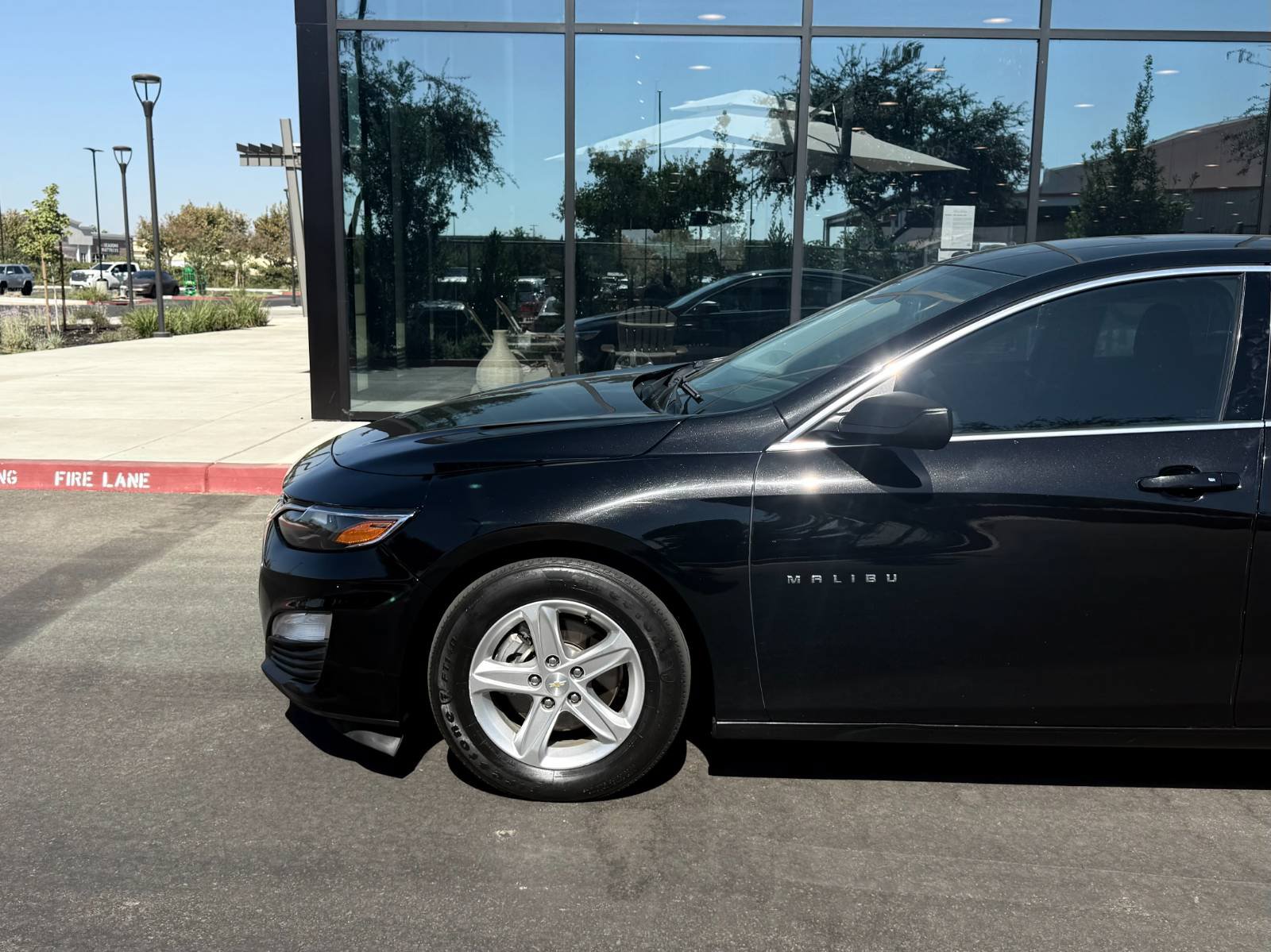 Used 2023 Chevrolet Malibu LS FWD image 10