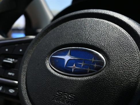 Used 2022 Subaru Impreza 2.0i AWD/4WD image 41
