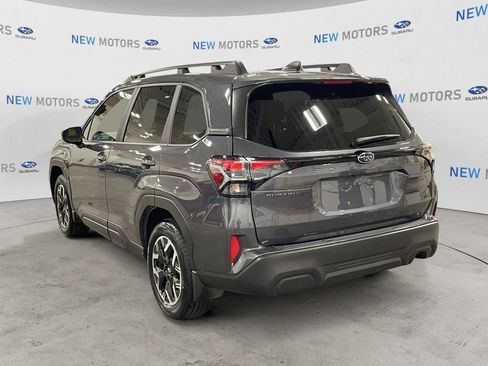 Certified 2025 Subaru Forester Premium image 4