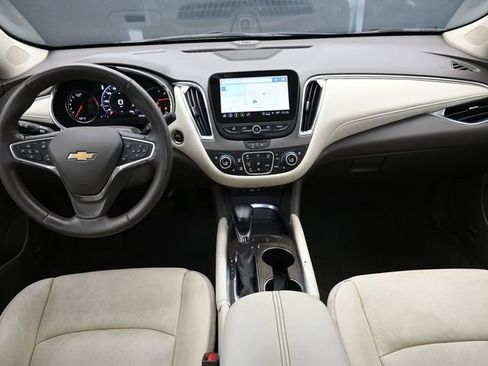 Used 2024 Chevrolet Malibu LT FWD image 26