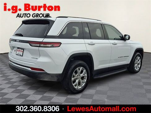 Used 2023 Jeep Grand Cherokee Limited image 6