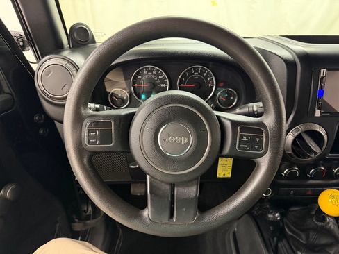 Used 2011 Jeep Wrangler Sport AWD/4WD image 18