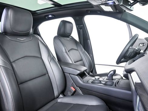 Used 2019 Cadillac XT4 Sport w/ Cold Weather Package FWD image 25