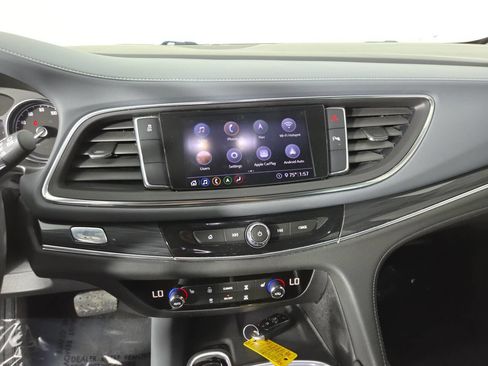 Used 2020 Buick Enclave Essence w/ Sound and Sites Package FWD image 27