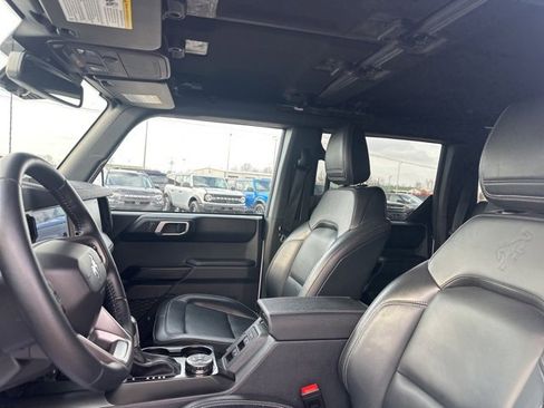 Used 2025 Ford Bronco Outer Banks image 33