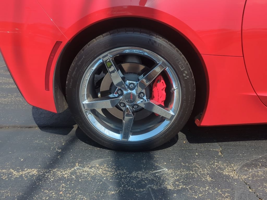 Certified 2017 Chevrolet Corvette Stingray Convertible w/ 1LT RWD image 12