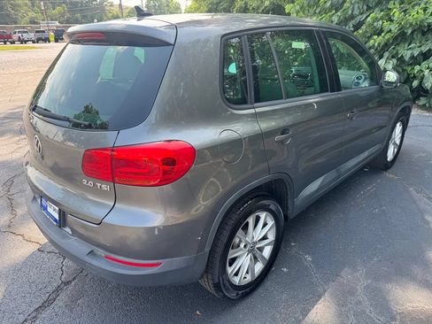 Used 2014 Volkswagen Tiguan SE FWD image 6