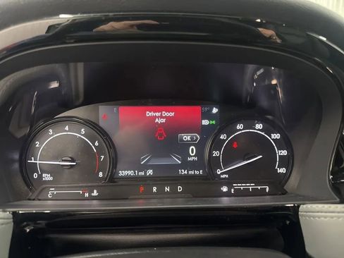 Used 2022 Lincoln Corsair AWD w/ Equipment Group 101A image 10