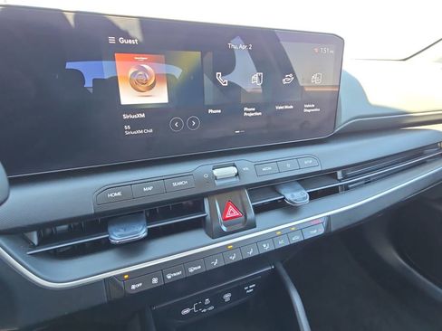Used 2025 Kia K4 FWD image 22