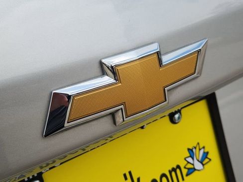 Used 2022 Chevrolet Equinox LS FWD image 29