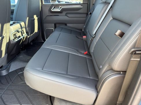 New 2026 Chevrolet Silverado 2500 LTZ w/ LTZ Convenience Package image 24