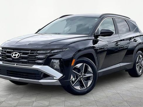 Certified 2026 Hyundai Tucson SEL FWD image 2