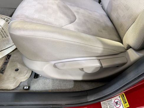 Used 2011 Toyota RAV4 2WD w/ Base L4 Extra Value Pkg image 11