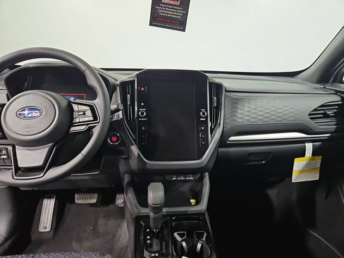 New 2026 Subaru Forester Premium AWD/4WD image 17
