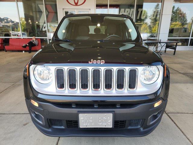 Used 2017 Jeep Renegade Limited AWD/4WD image 5