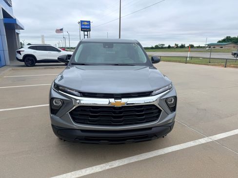 New 2026 Chevrolet TrailBlazer LS w/ LS Convenience Package FWD image 3