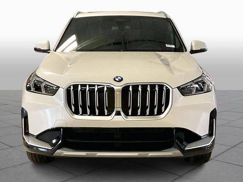 New 2026 BMW X1 xDrive28i w/ Technology Package AWD/4WD image 3