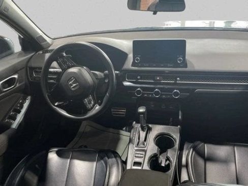 Used 2023 Honda Civic Sport image 18