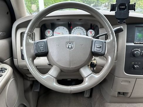 Used 2005 Dodge Ram 2500 Truck SLT AWD/4WD image 8