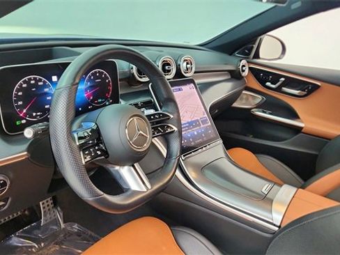 Used 2022 Mercedes-Benz C 300 C 300 w/ Pinnacle Trim Package image 18