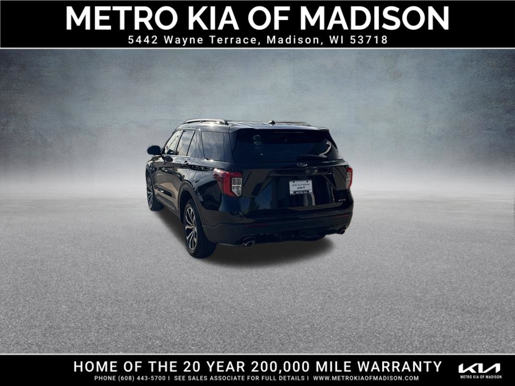 Used 2023 Ford Explorer ST-Line w/ Class IV Trailer Tow Package AWD/4WD image 4