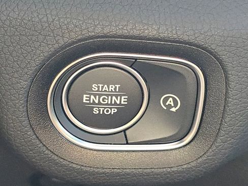 Used 2026 Mercedes-Benz GLE 350 4MATIC image 36