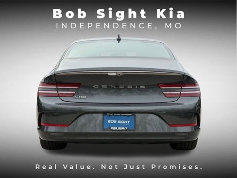 Used 2024 Genesis G80 image 16