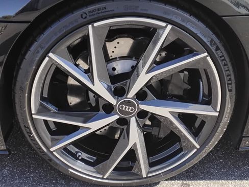 Certified 2023 Audi R8 V10 performance RWD image 13