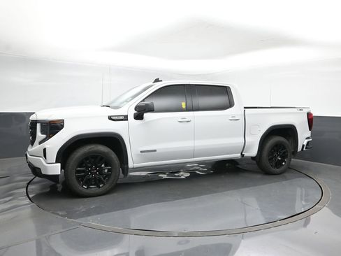 Used 2024 GMC Sierra 1500 Elevation w/ X31 Off-Road Package image 2