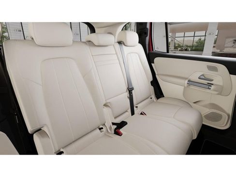 New 2026 Mercedes-Benz GLB 250 4MATIC image 5