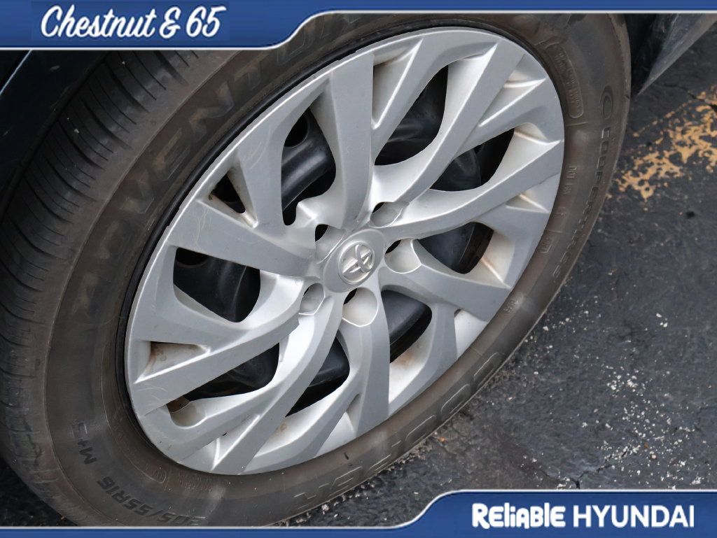 Used 2019 Toyota Corolla LE FWD image 24