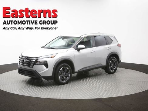 Used 2024 Nissan Rogue SV FWD image 55