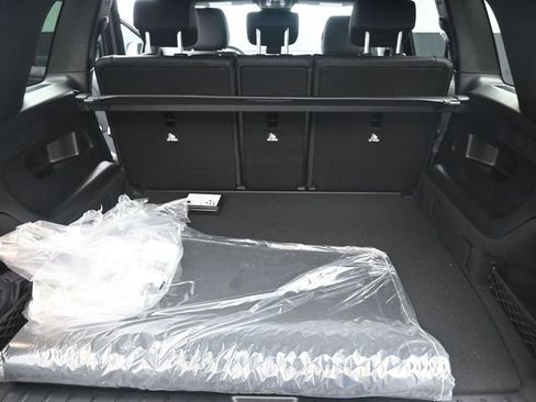 New 2025 Mercedes-Benz GLB 250 image 16