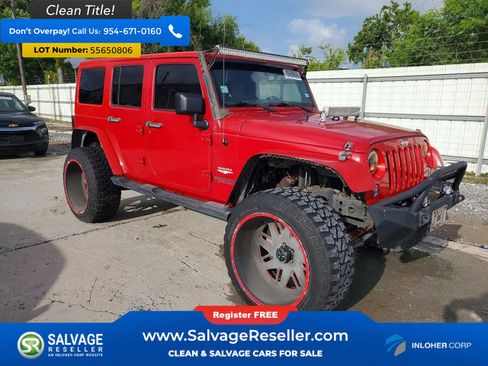 Used 2014 Jeep Wrangler Unlimited Sahara w/ Max Tow Package AWD/4WD image 5
