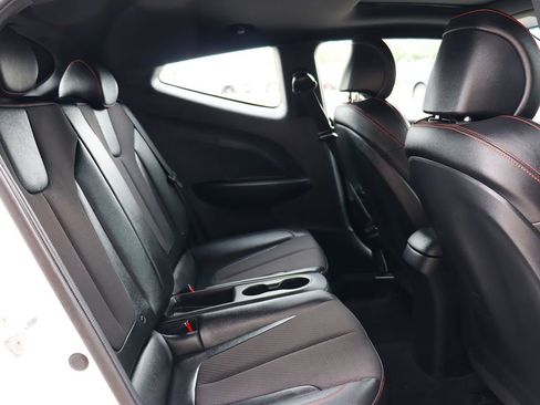 Used 2019 Hyundai Veloster Turbo FWD image 27