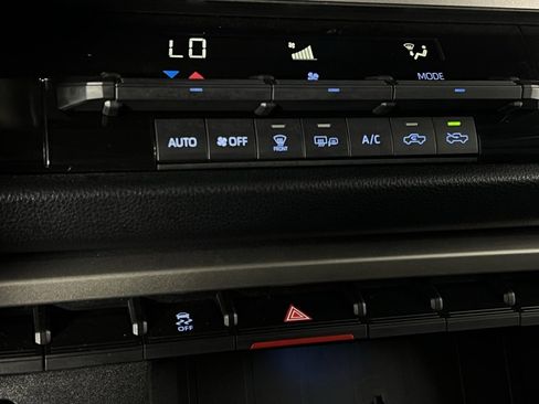 Used 2022 Toyota Tundra SR5 image 18