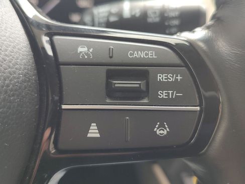Used 2023 Honda HR-V EX-L image 16
