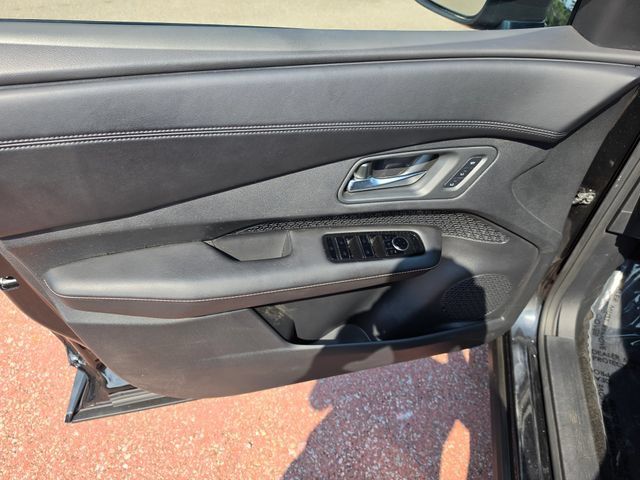 Used 2023 Nissan Ariya FWD image 10