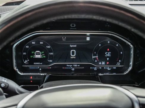 Used 2023 GMC Sierra 1500 SLT w/ SLT Convenience Package image 41