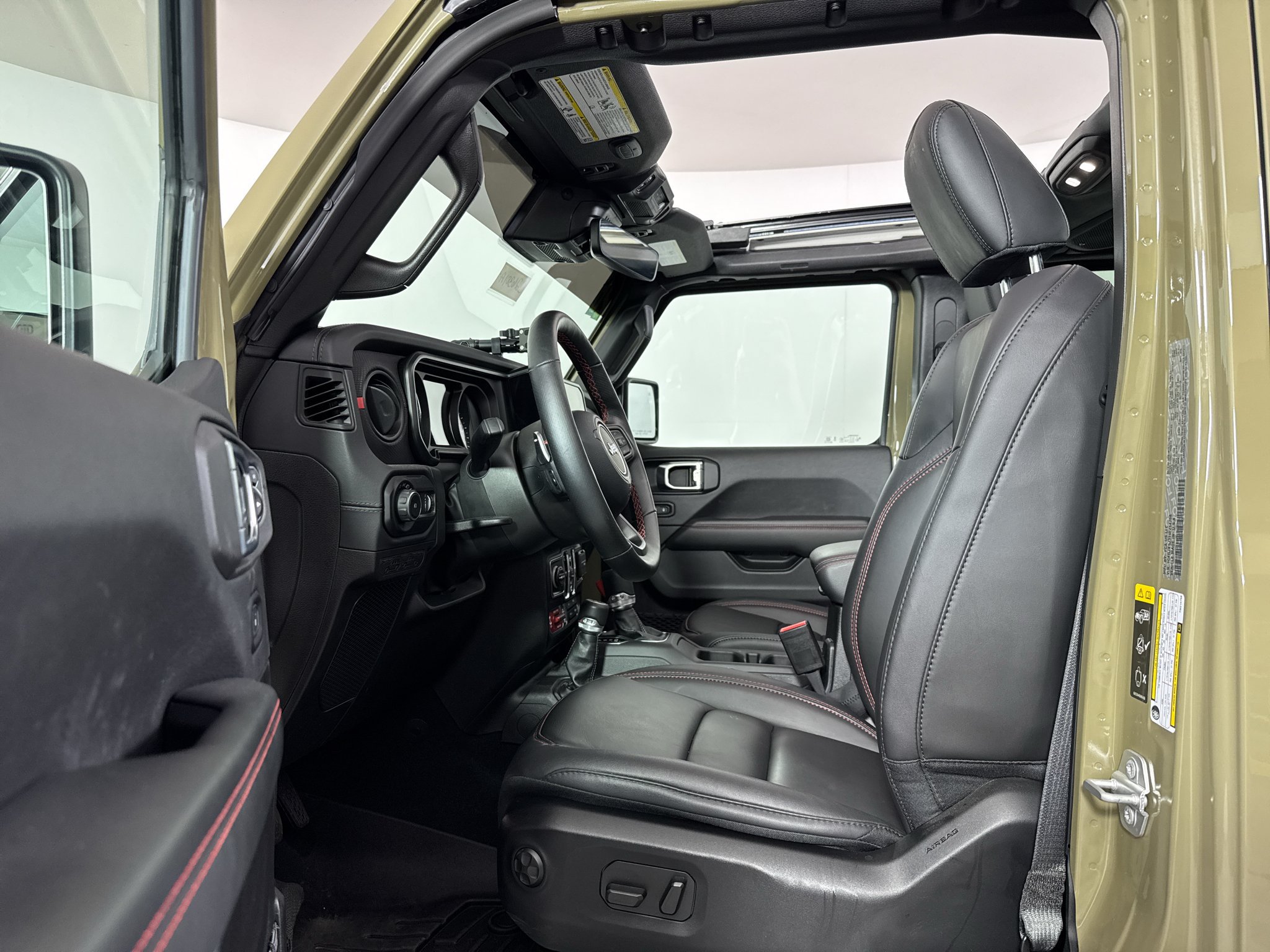 Used 2026 Jeep Wrangler Unlimited Rubicon 392 w/ Quick Order Package 27X Moab AWD/4WD image 9